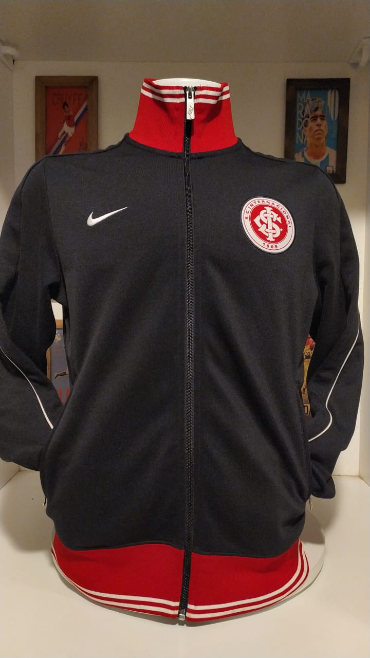 casaco internacional nike