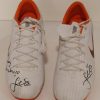 Chuteiras Nike Mercurial Leo Aro Internacional autografada - Image 2