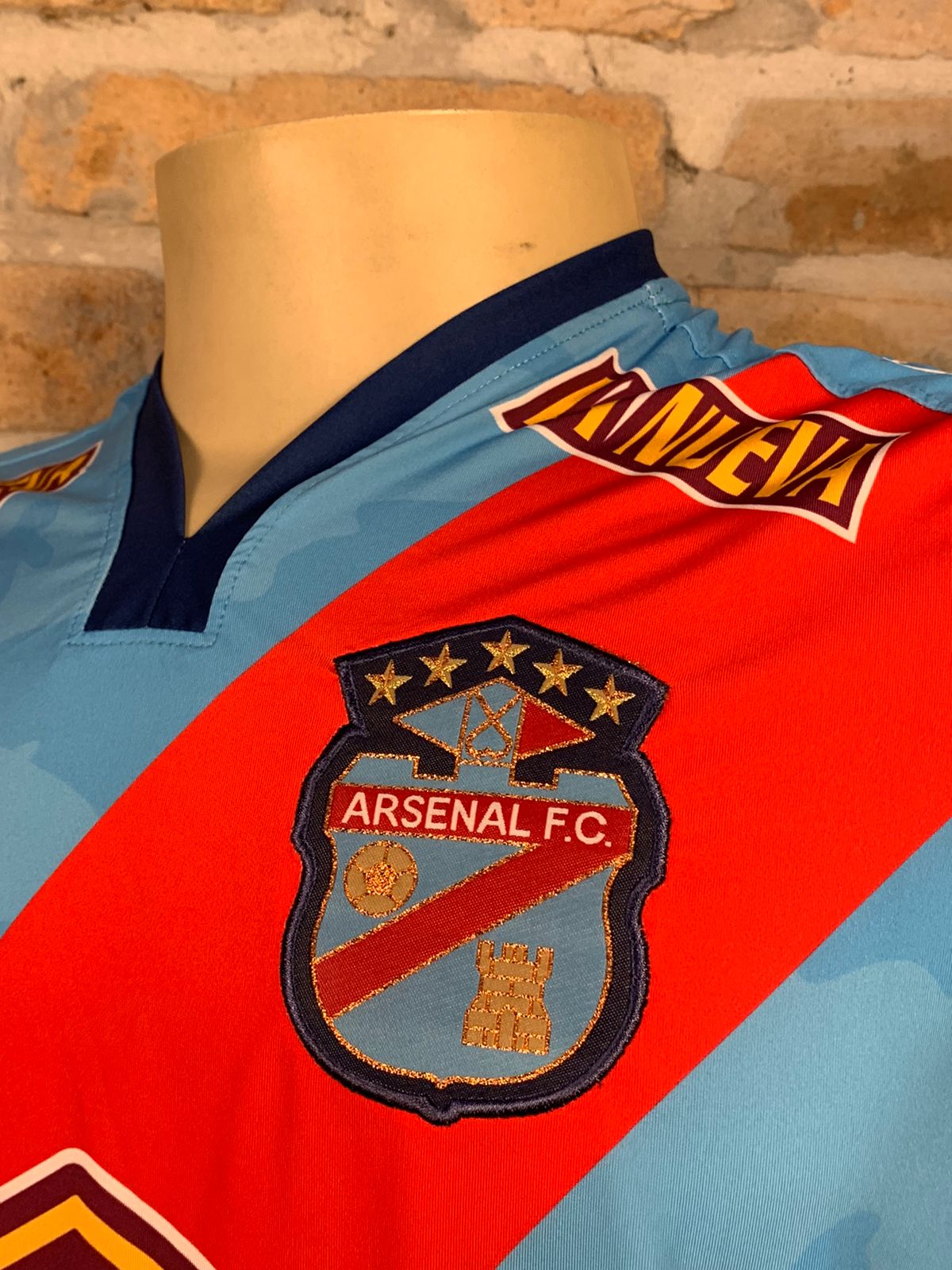 Camisa Arsenal De Sarandi Away 2021/22 Lyon