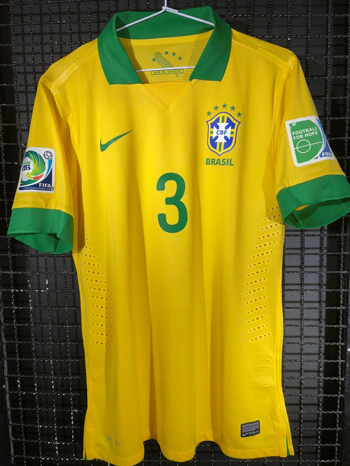 Camisa Brasil Nike 2013 Copa das Confederações Thiago Silva – Memorias do  Esporte