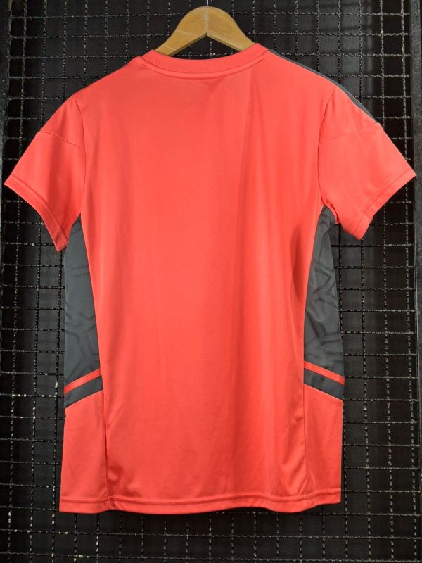 Camisa Internacional Adidas treino 2021 feminina - Image 2