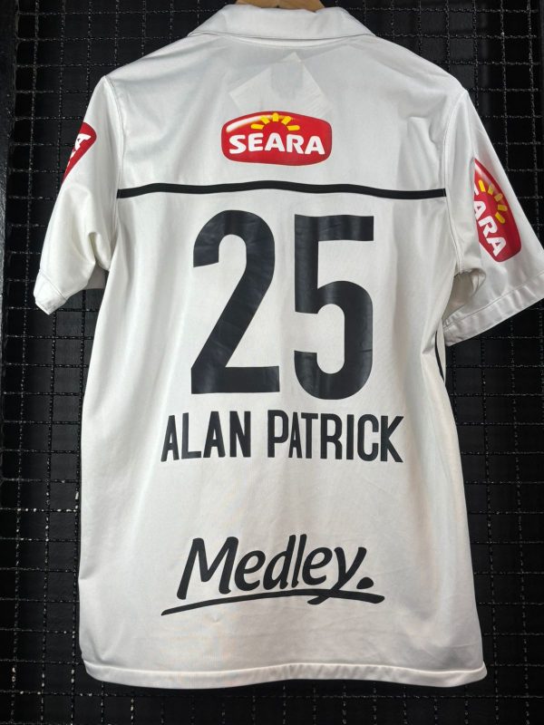 Camisa Santos Umbro 2010 Alan Patrick branca - Imagem 2