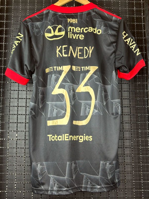 Camisa Flamengo Adidas 2021 Brasileirão Kenedy Dia das Crianças terceiro uniforme - Image 2