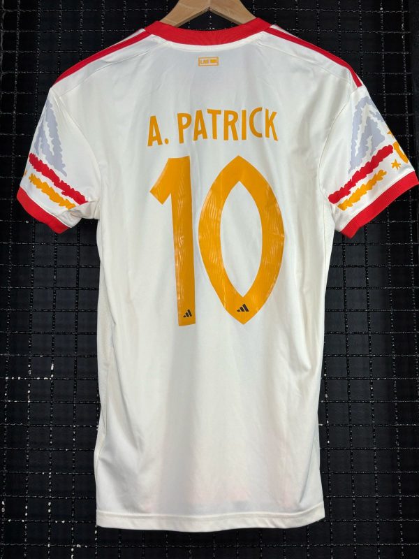 Camisa Internacional Adidas 2023 Alan Patrick Consciência Negra - Image 2