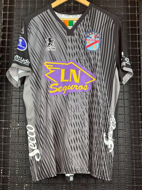 Camisa Arsenal de Sarandi – ARG Lyon Sul-Americana Rivero goleiro