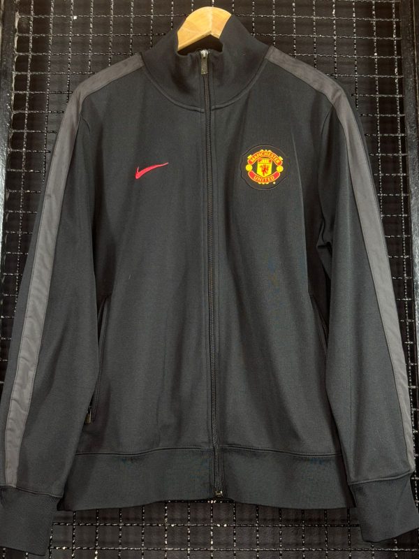 Jaqueta Manchester United Nike 2010 preta