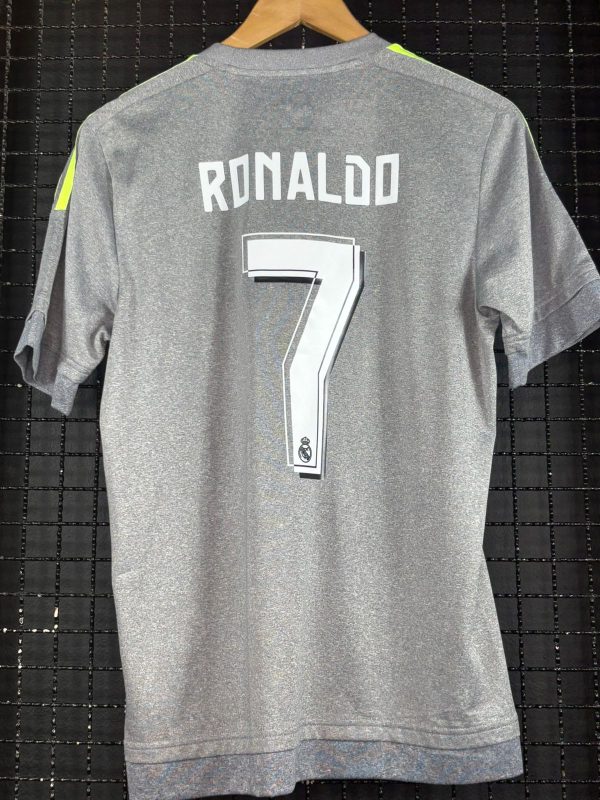 Camisa Real Madrid Adidas 2015 Cristiano Ronaldo cinza - Imagem 2