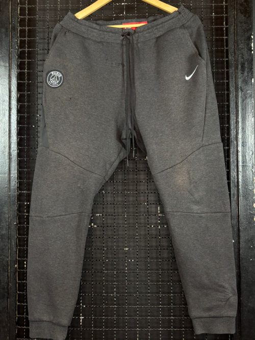 Calça Paris Saint-Germain Nike moletom viagem
