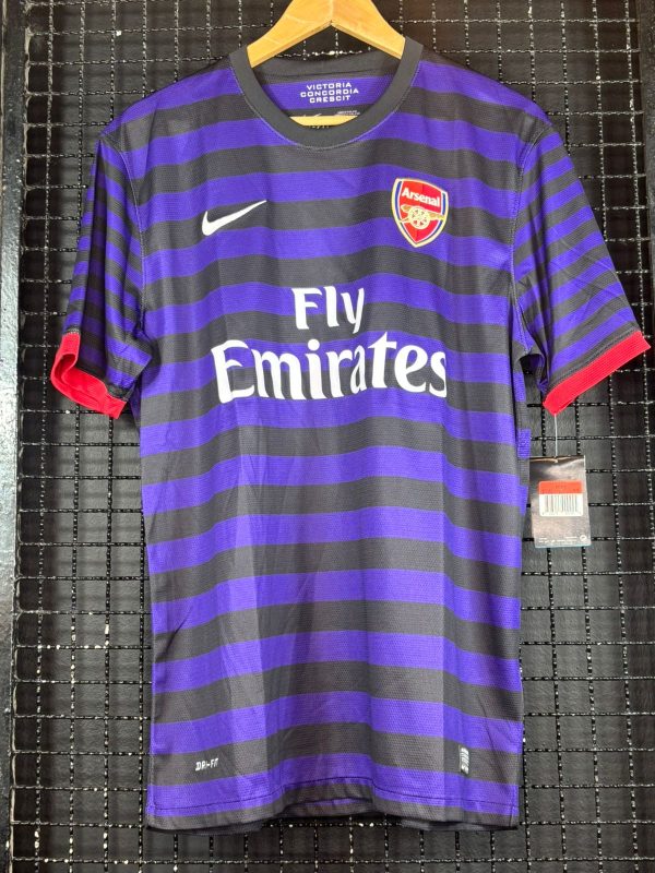 Camisa Arsenal Nike 2012 Giroud
