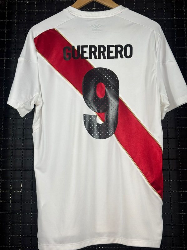 Camisa Peru Umbro 2018 Paolo Guerrero - Imagem 2