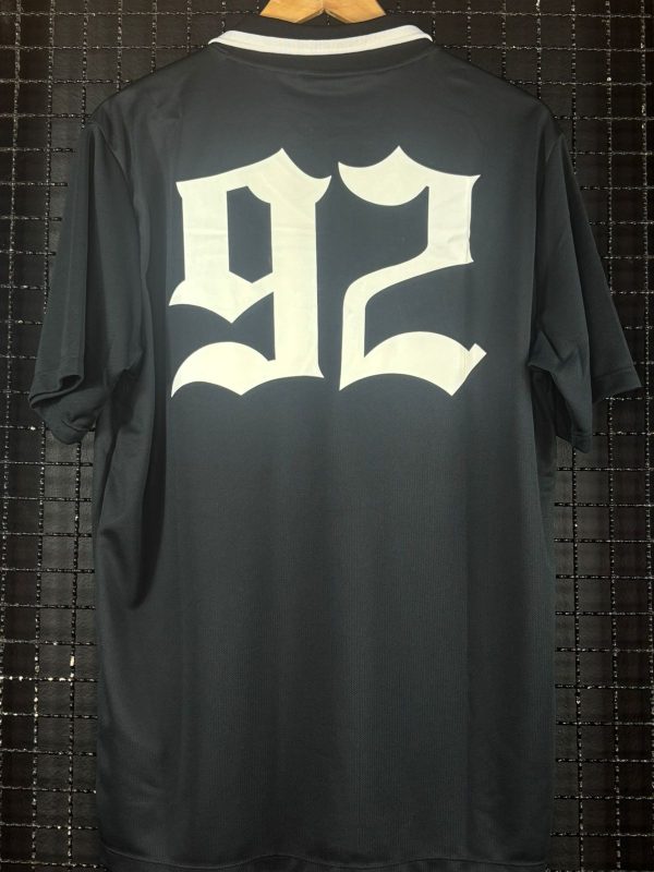 Camisa Santos Umbro 2022 comemorativa Charlie Brown Jr preta - Imagem 2