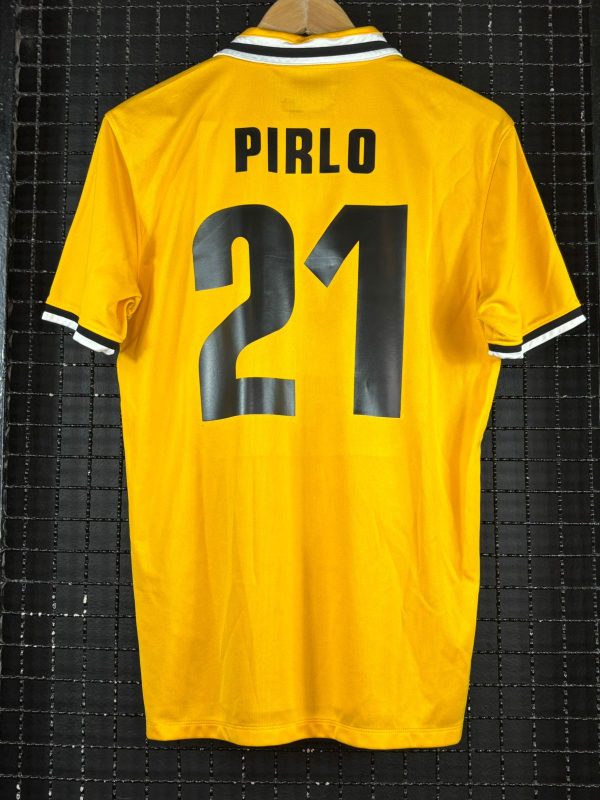 Camisa Juventus Nike 2013 Andrea Pirlo amarela - Imagem 2