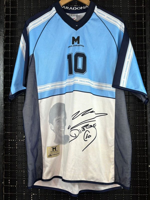 Camisa Mille 2001 Diego Maradona despedida licenciada