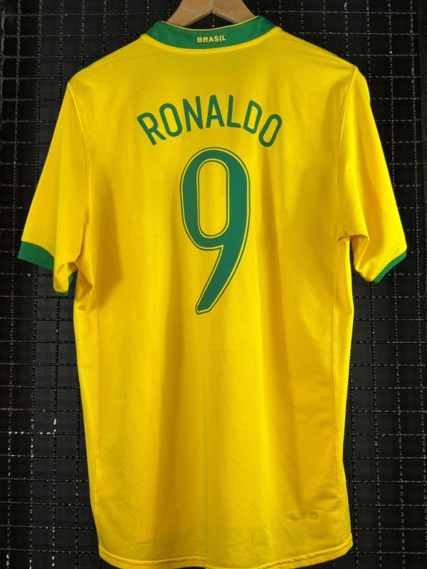 Camisa Brasil Nike 2006 Ronaldo Fenômeno amarela - Imagem 2
