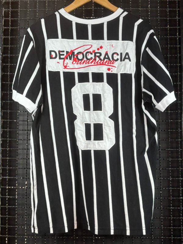 Camisa Corinthians 1982 Sócrates Democracia Corinthiana retrô - Imagem 2