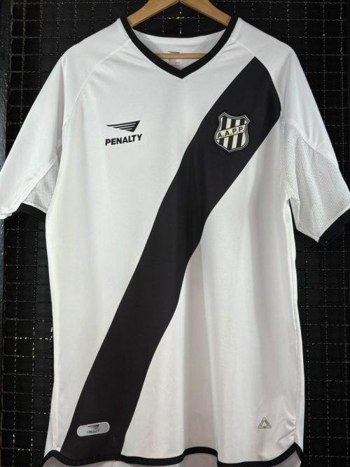 Camisa Ponte Preta Penalty 2002 branca