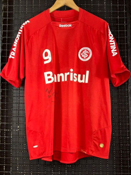 Camisa Internacional Reebok 2009 Alecsandro Autografada vermelha