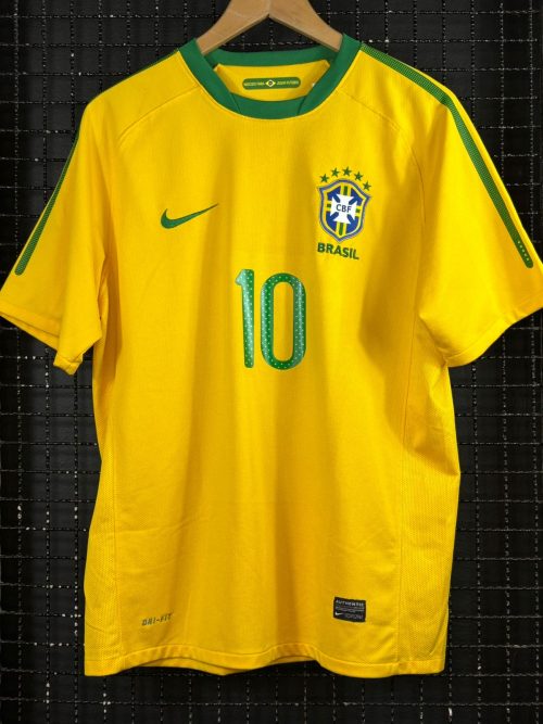 Camisa Brasil Nike 2010 Kaká amarela