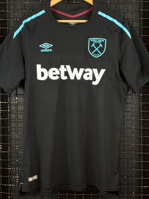 Camisa West Ham Umbro 2017 Chicharito Hernandez