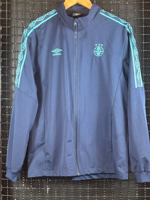 Jaqueta Grêmio Umbro 2024 viagem