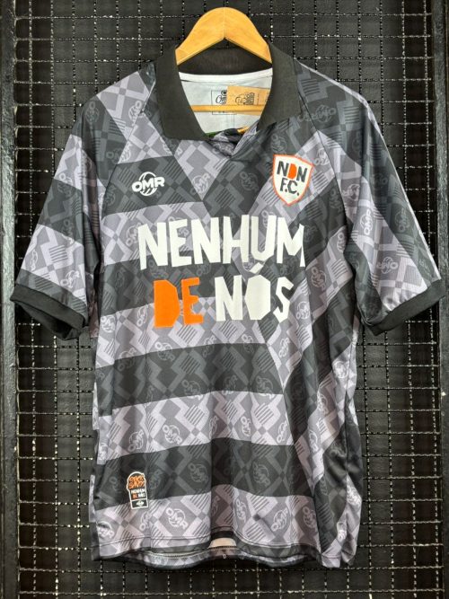 Camisa Nenhum de Nós