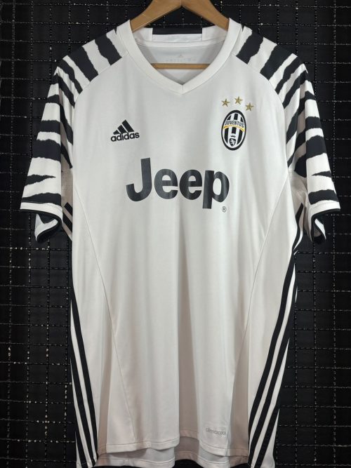 Camisa Juventus Adidas 2016