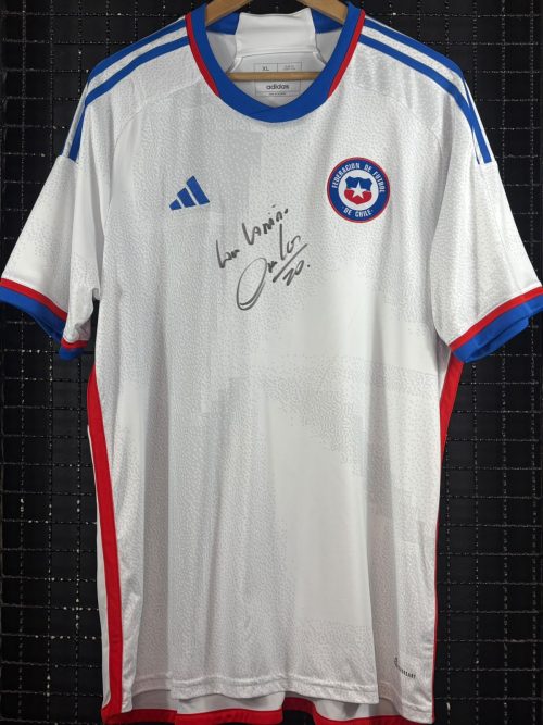 Camisa Chile Adidas 2022 Charles Aranguiz autografada