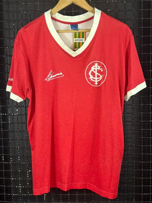 Camisa Internacional Reebok 1969 retrô Claudiomiro autografada