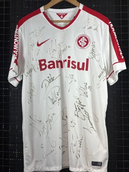 Camisa Internacional Nike 2014 Alan Patrick autografada elenco